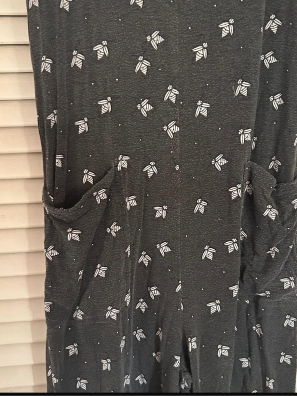 MeUndies Let It Bee MicroModal Romper Jumpsuit XS Bumblebee Print - Picture 2 of 5